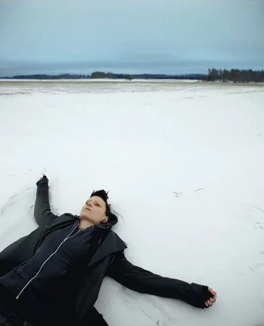 龙纹身的女孩剧照1