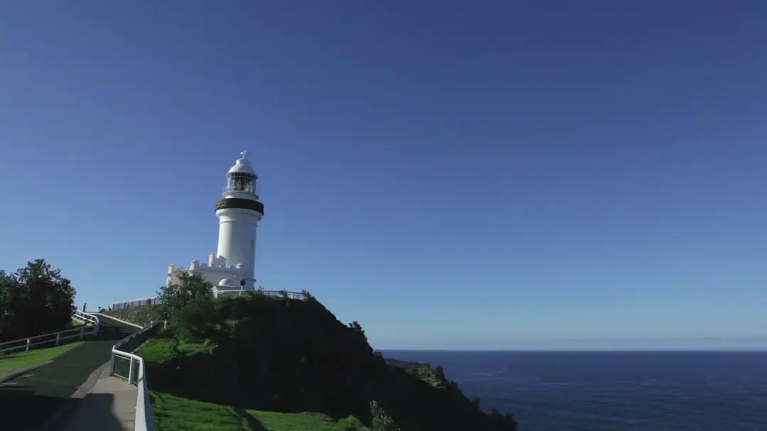 百汇大道：家是给无情者的剧照2