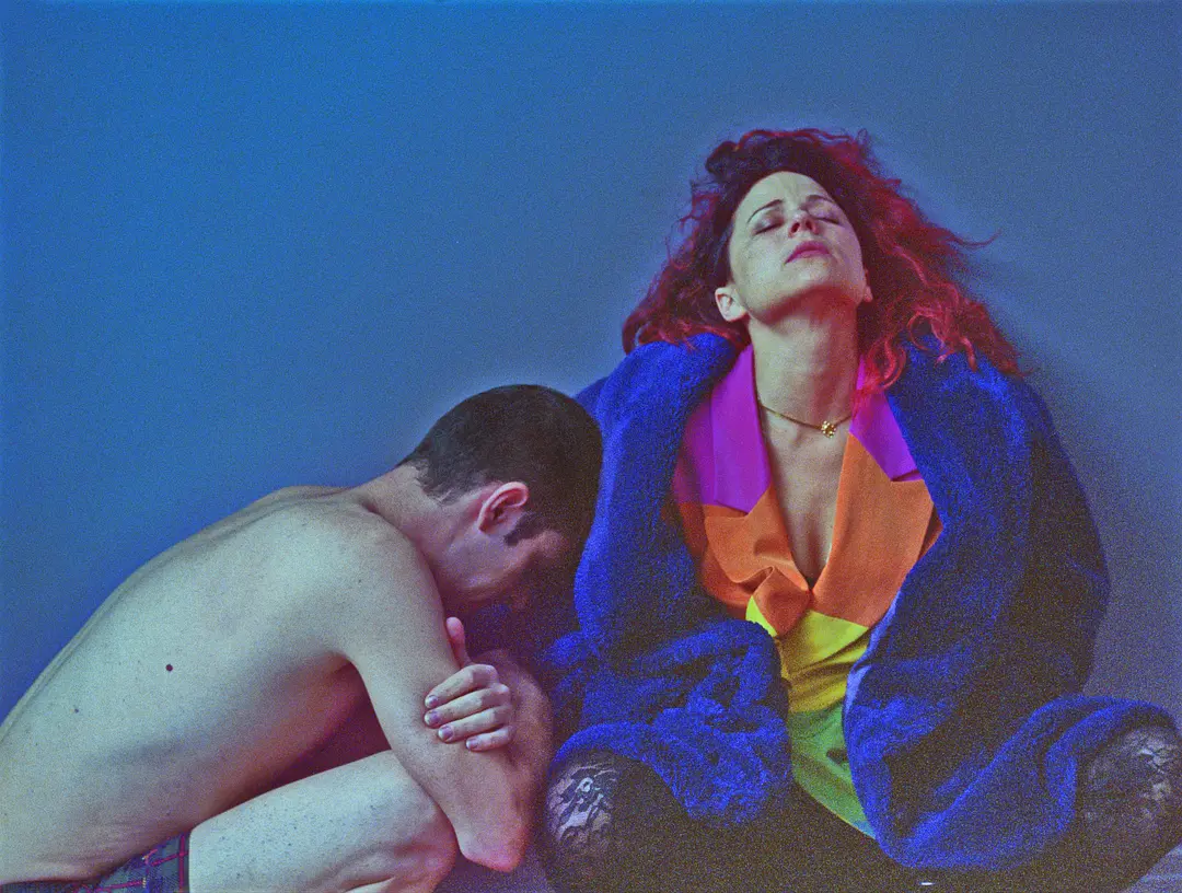 双面劳伦斯剧照1