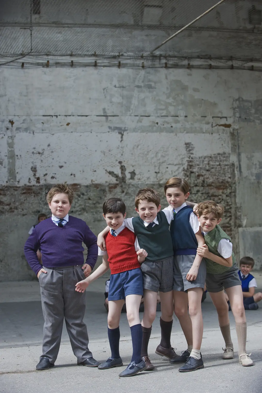 巴黎淘气帮剧照2