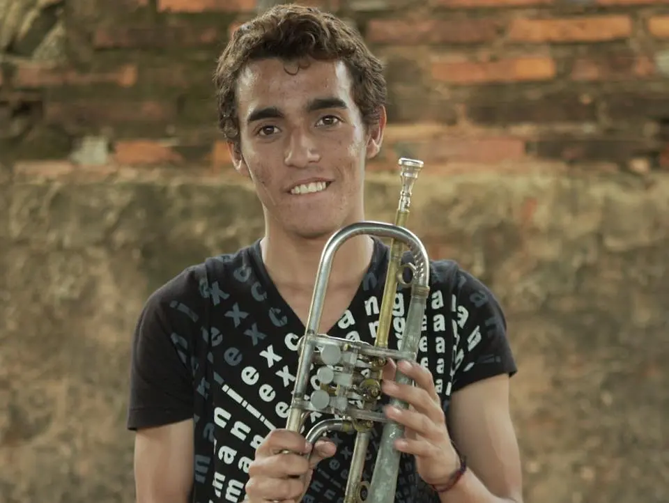 垃圾场中仙乐扬剧照3