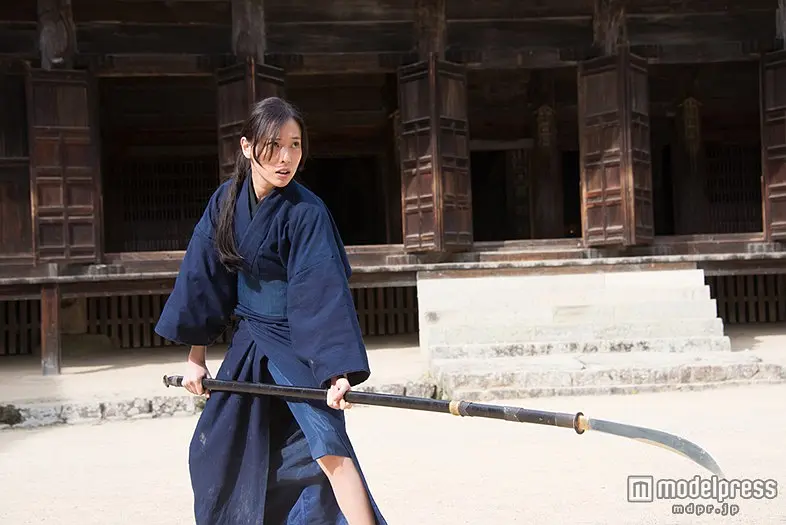 投靠女与出走男剧照2