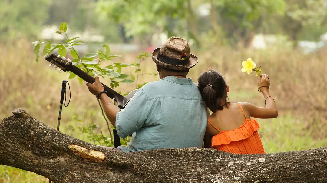 布兰卡和弹吉他的人剧照2