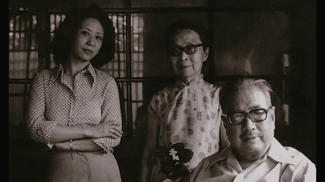 他们在岛屿写作：读中文系的人剧照1