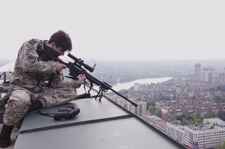 狙击手的战争剧照3