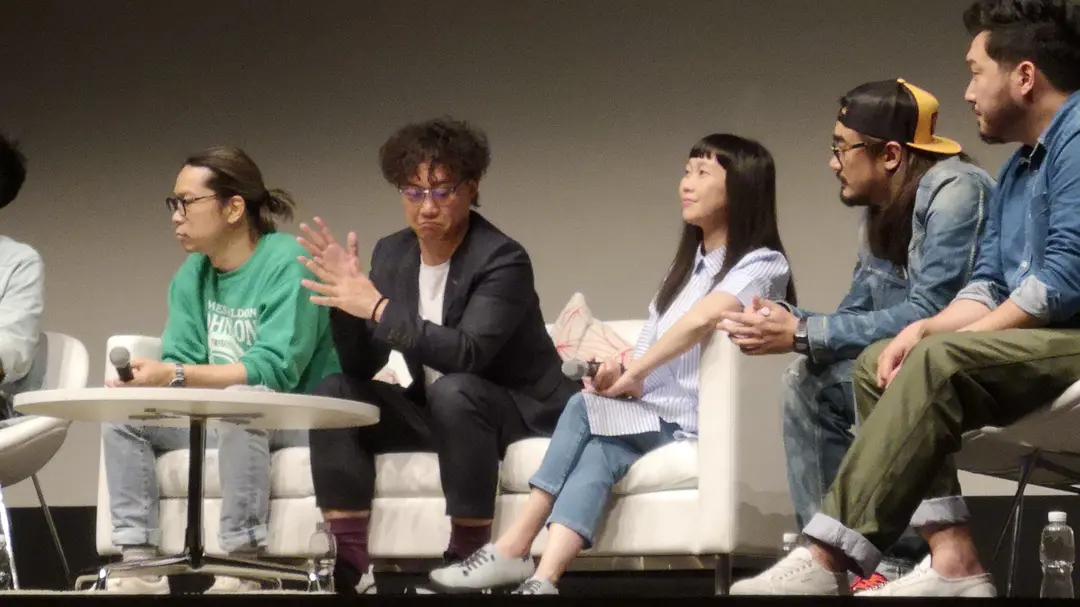 L.O.V.E in F.R.A.M.E.S剧照3