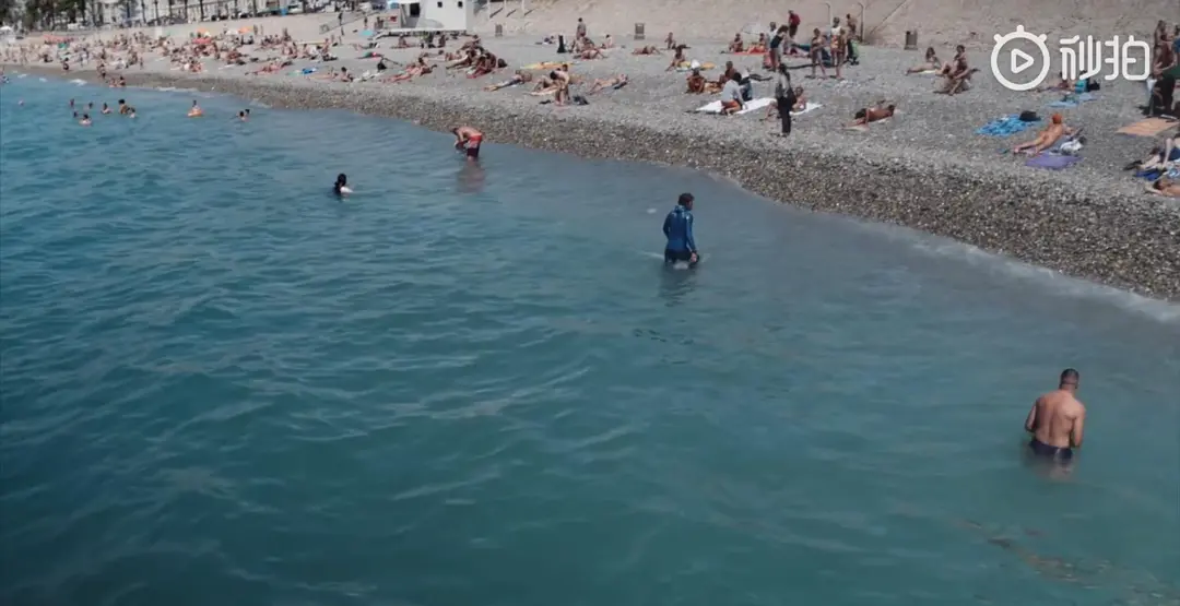 一口气环游世界剧照3