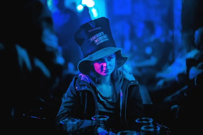 我从不哭泣剧照1