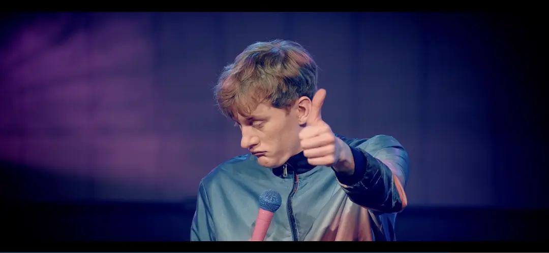 詹姆斯·艾克斯特：冷千层面恨我自己1999剧照3