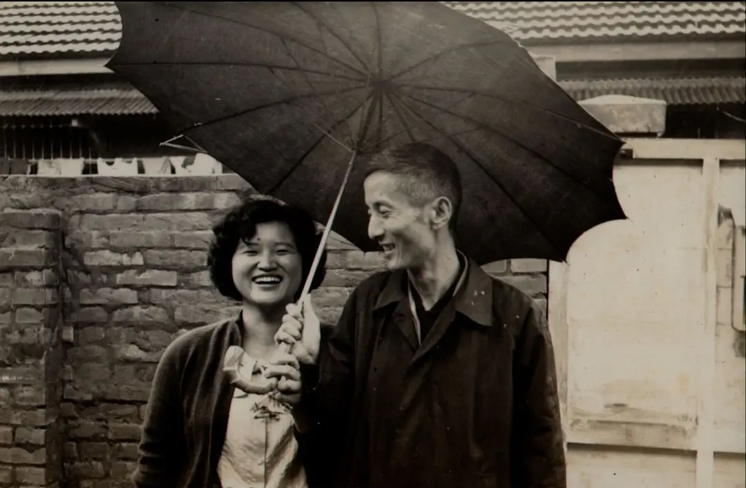 他们在岛屿写作：愿未央剧照1