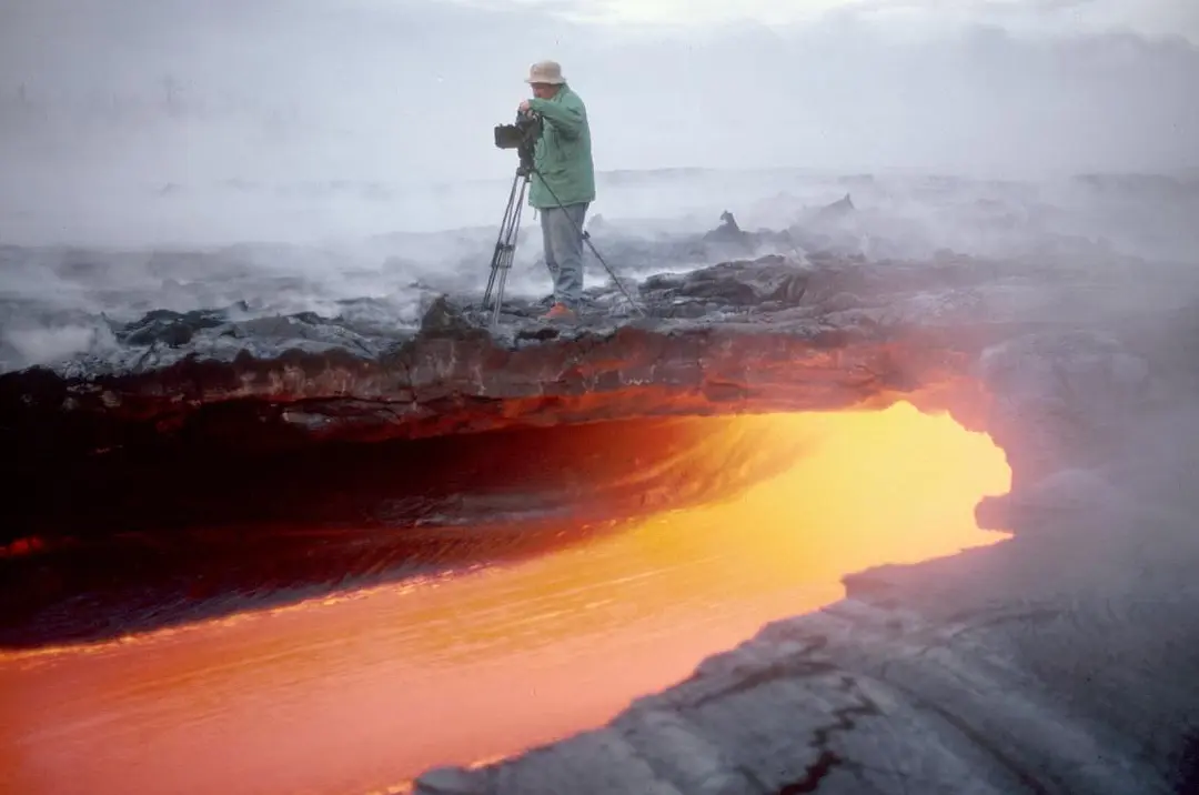 心火：写给火山夫妇的安魂曲剧照2