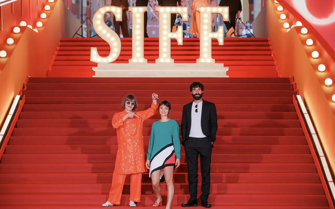 一间自己的浴室剧照2