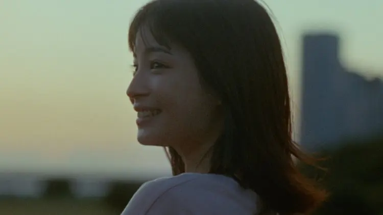 在长椅上 剧场版剧照1