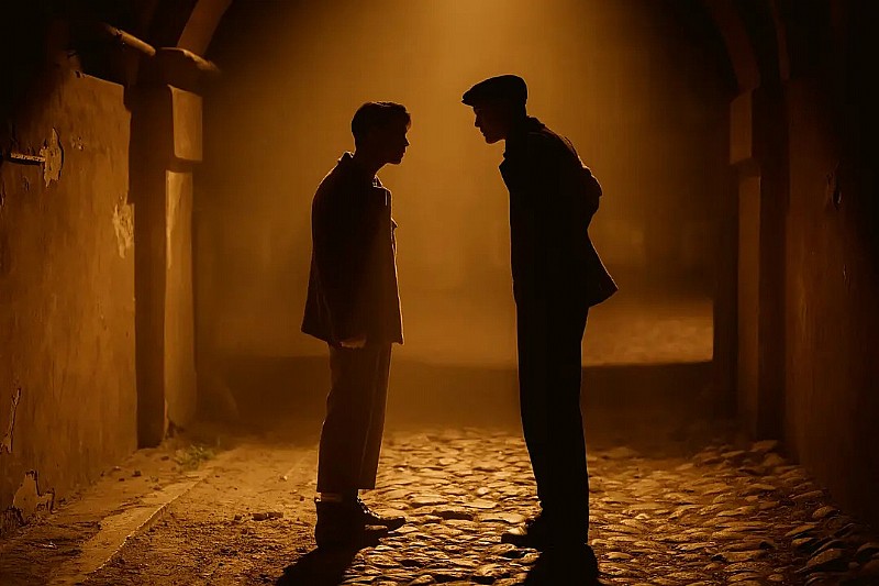 真理与背叛剧照2