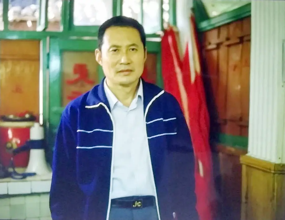 大学生轶事剧照3