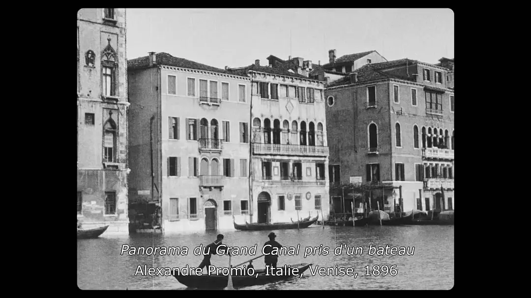 乘船观大运河景剧照1