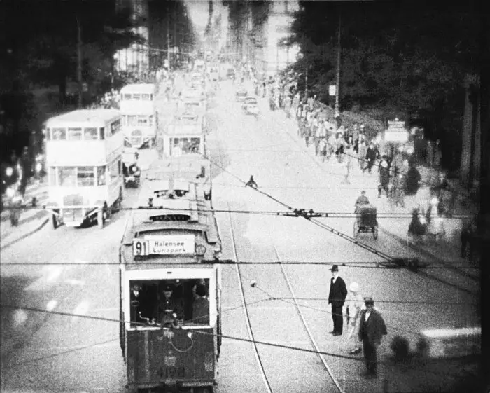 柏林：城市交响曲剧照2