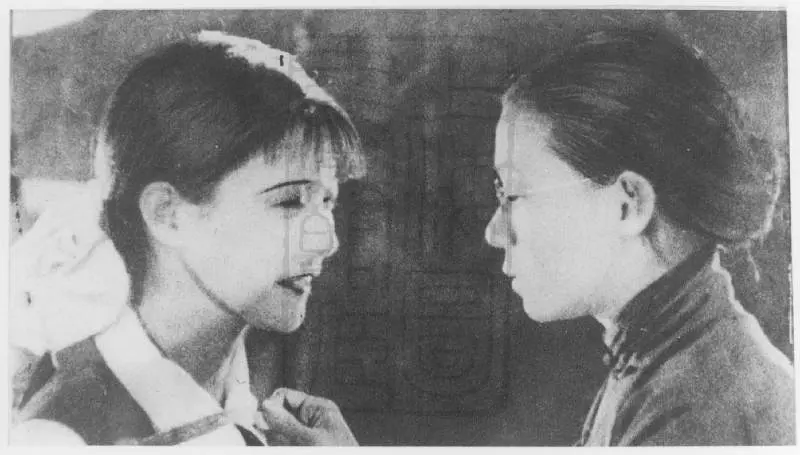 恋爱与义务剧照1