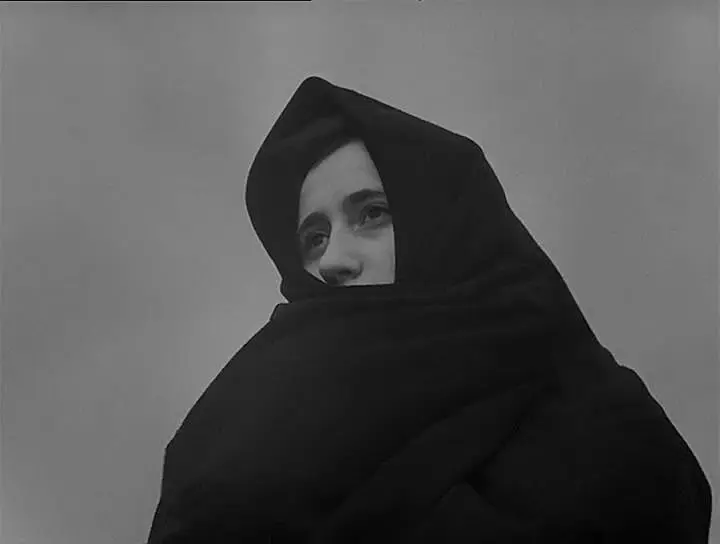 大地在波动剧照3