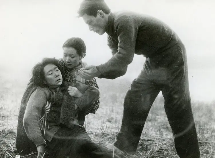 看得见烟囱的地方剧照1