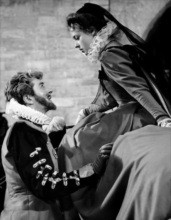 玛尔戈王后剧照1