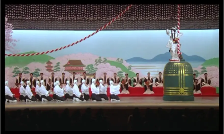 京鹿子娘道成寺剧照1