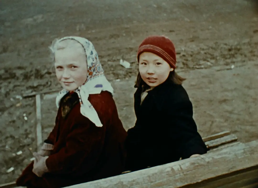 西伯利亚来信剧照2