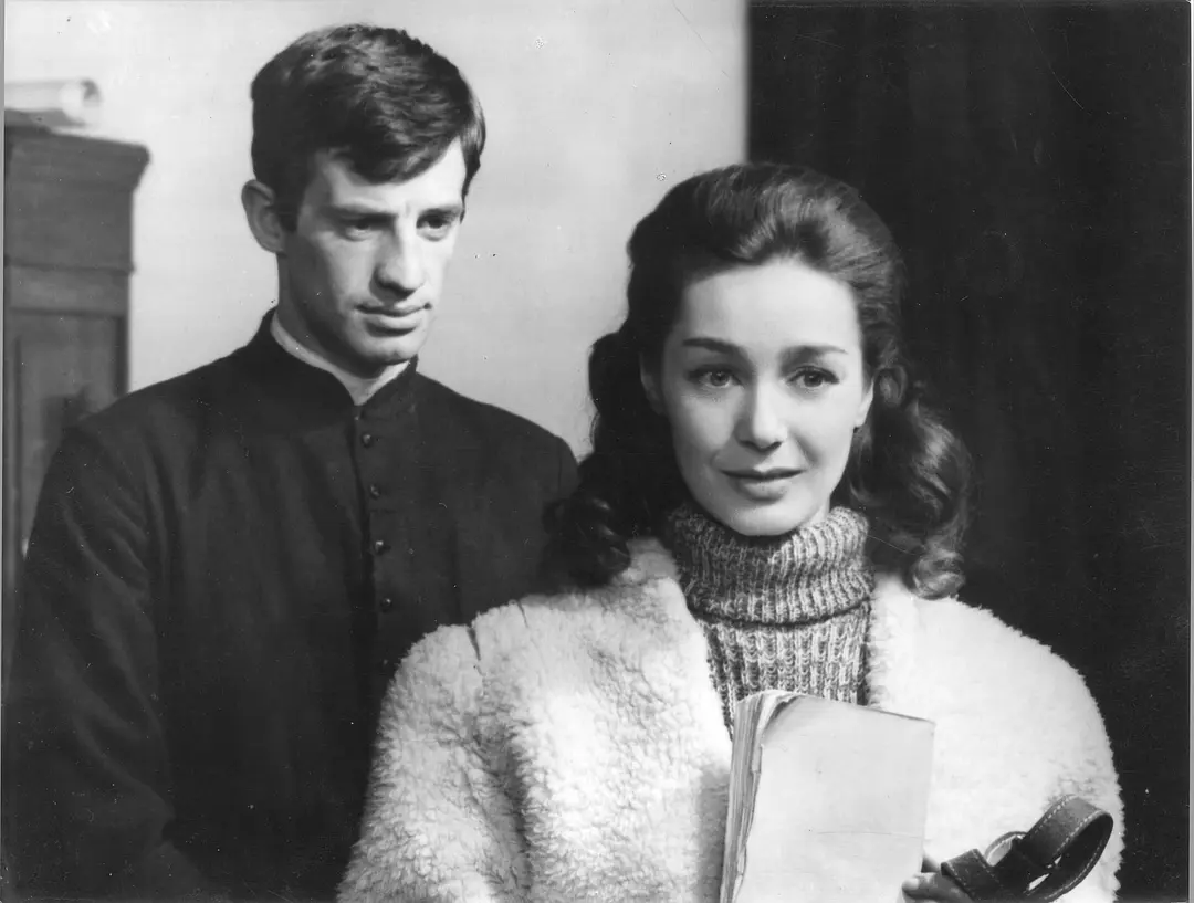 莱昂莫汉神父剧照1