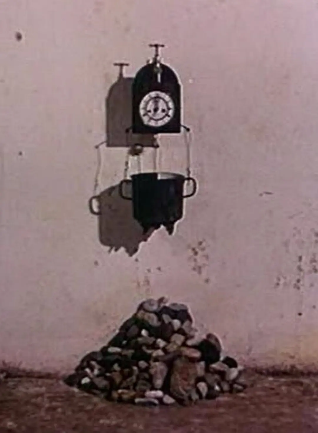 石头的游戏剧照1