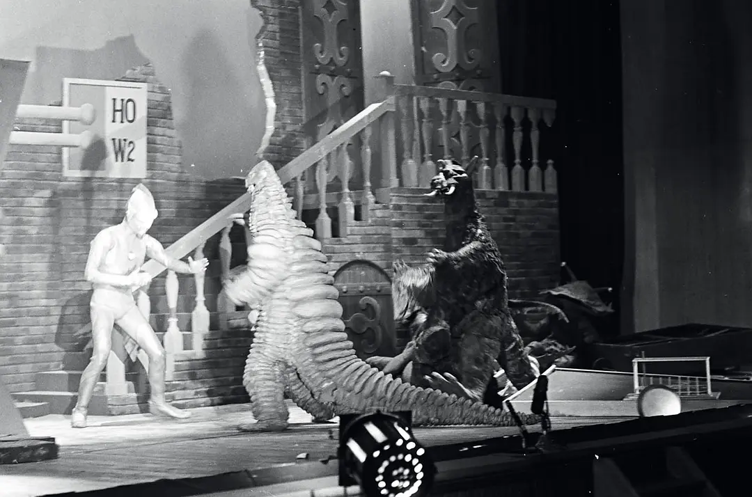 奥特曼前夜祭 奥特曼诞生!剧照1