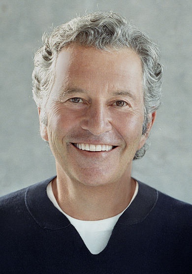 罗伯特·沙耶 Robert Shaye照片