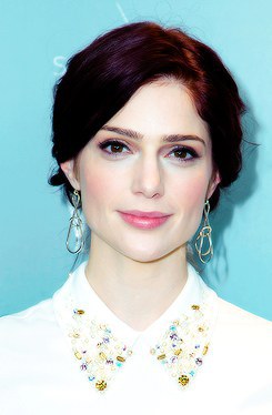 詹妮特·蒙哥马利 Janet Montgomery照片