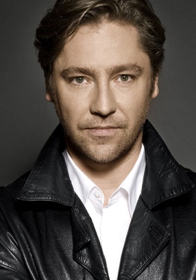 尼基·冯·坦珀霍夫 Nicki von Tempelhoff照片