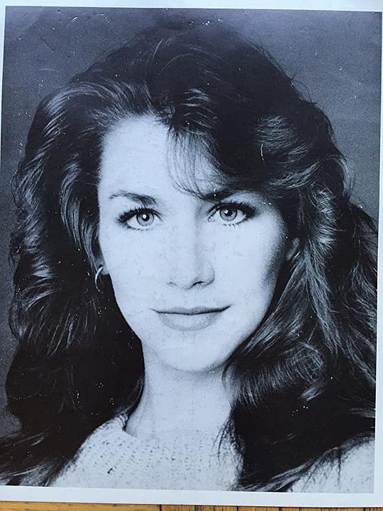 卡罗琳·威廉姆斯 Caroline Williams照片