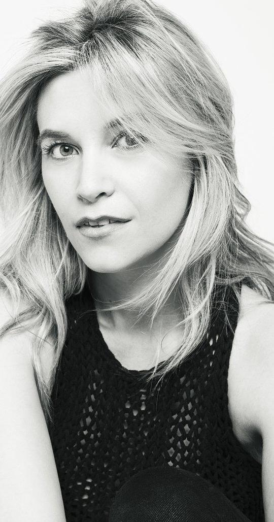 拉伊塞·康德拉基 Rayisa Kondracki照片