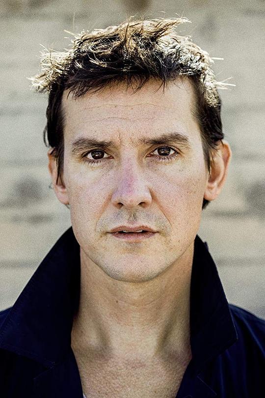 米凯尔·诺加德 Mikkel Nørgaard照片