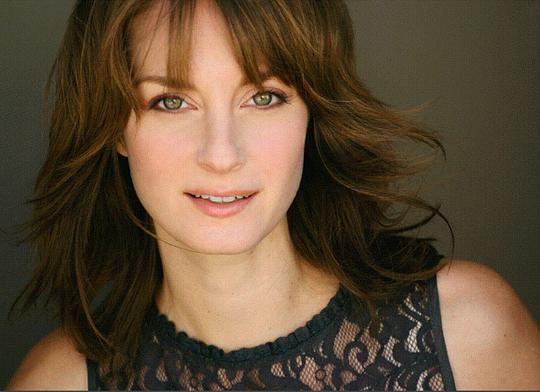 Michelle Federer照片