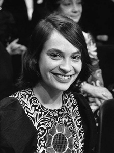 莫妮卡·布莱布特罗伊 Monica Bleibtreu照片