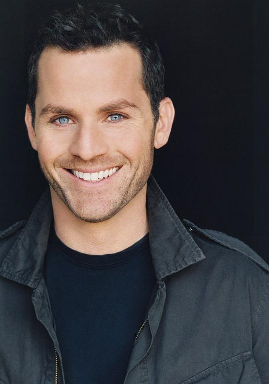 马特·莱文 Matt Levin照片