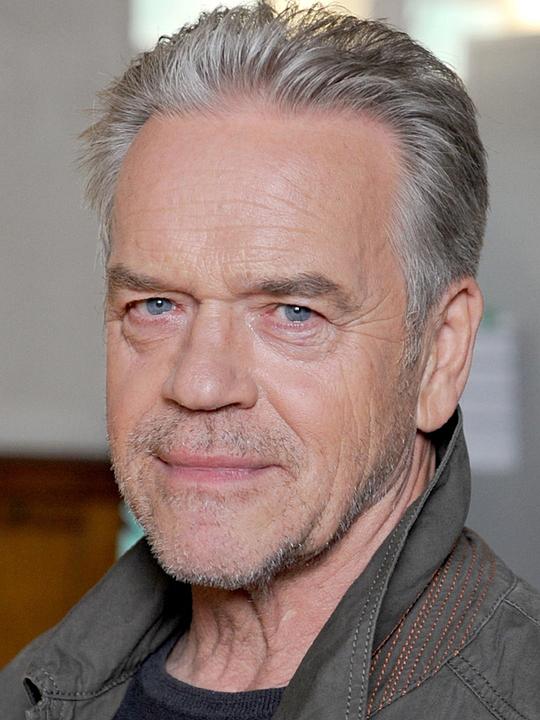 Jürgen Heinrich照片