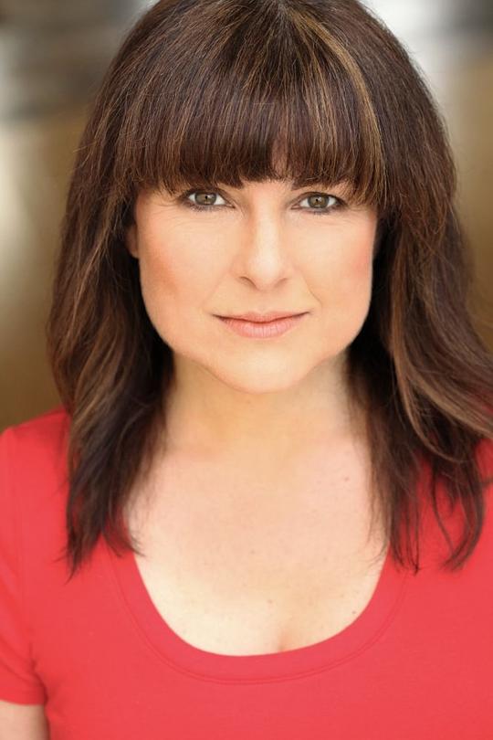 塔拉·弗林 Tara Flynn照片