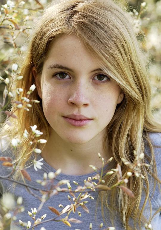 宝拉·卡伦贝格 Paula Kalenberg照片