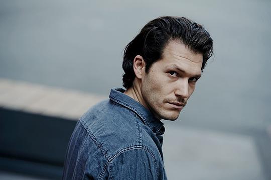 耶夫·威尔布什 Jeff Wilbusch照片