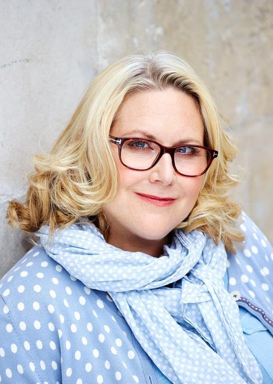 克斯汀·吉尔 Kerstin Gier照片