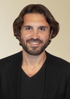 埃姆雷·卡伊斯 Emre Kayiş照片