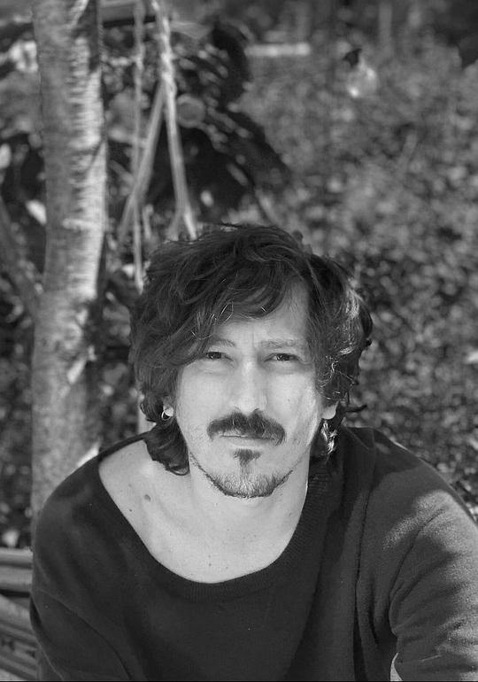 西蒙·梅萨·索托 Simón Mesa Soto照片