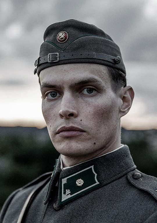 约翰内斯·霍洛佩宁 Johannes Holopainen照片