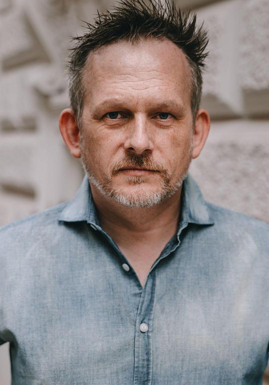 马切伊·萨拉蒙 Maciej Salamon照片