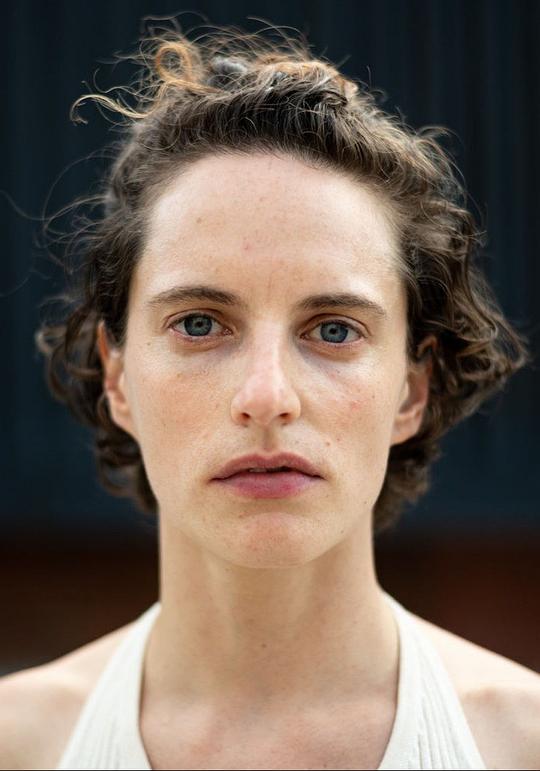 苏菲·胡特 Sophie Hutter照片