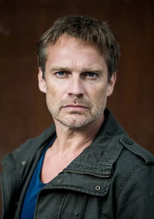 皮埃尔·贝松 Pierre Besson照片